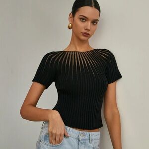 Commense Black Ribbed Short Sleeve Knit Tee